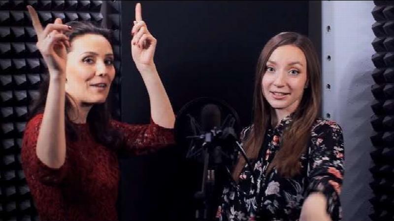 Кадр из видео с песней-переделкой «Танцуй, Россия!» (Глюкоза) на день рождения папе и мужу