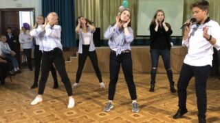Песня-переделка «Зацепила» (Аpтyр Пиpожкoв) на День учителя
